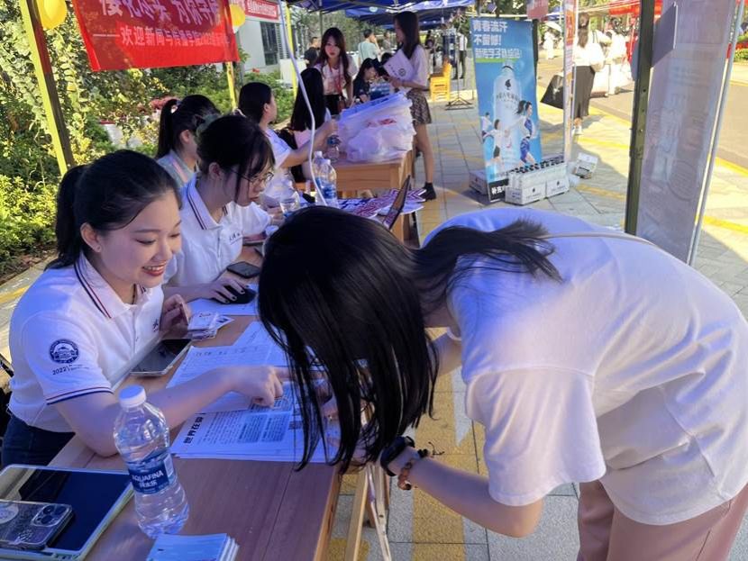 cbfee8e0271f78cc352eabbd95ed006 cbfee8e0271f78cc352eabbd95ed006